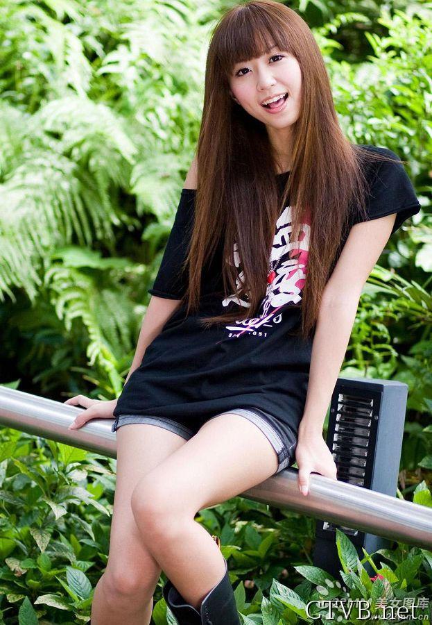 两百张美女图片集合 (121)