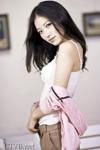 施艺佳