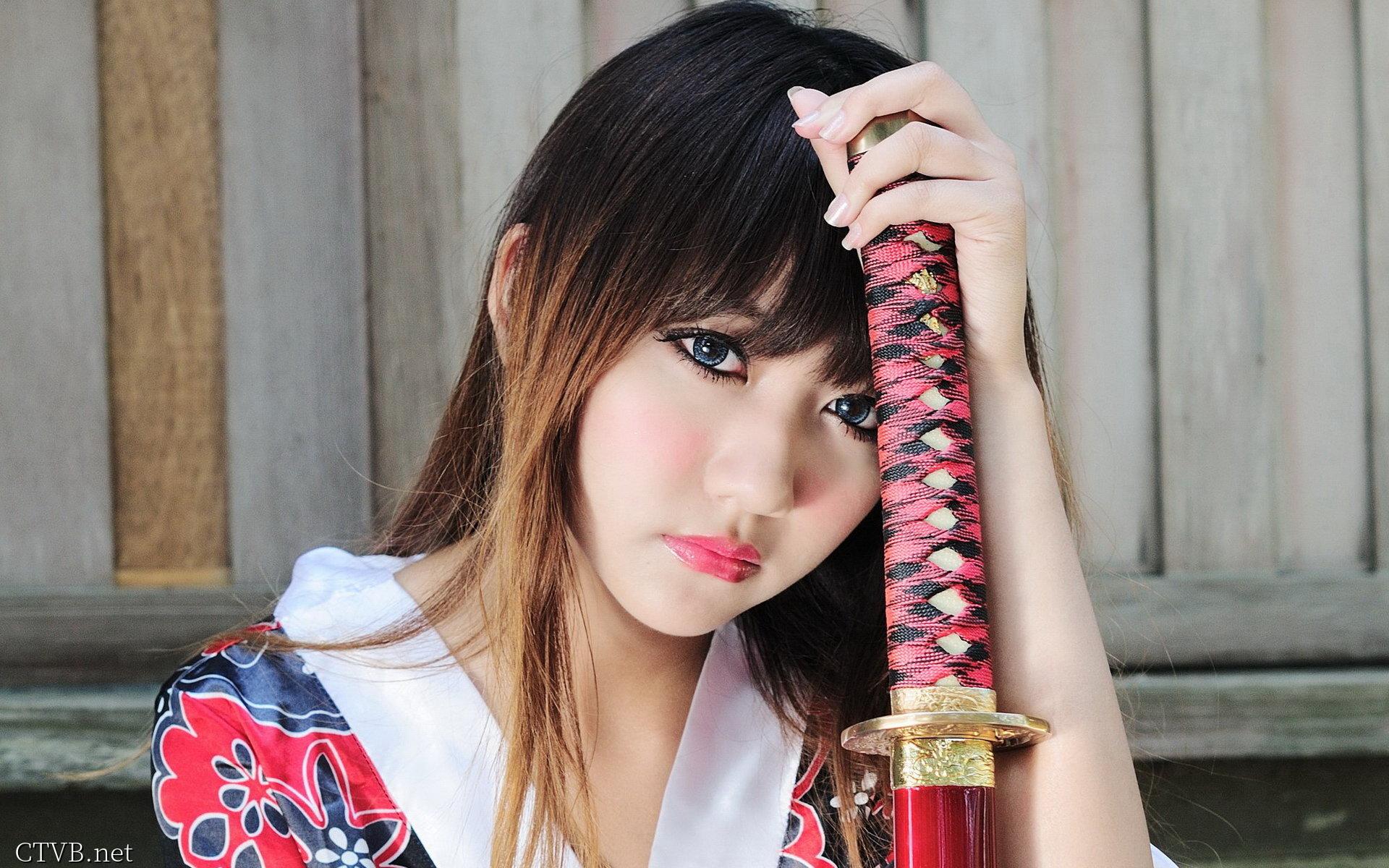百张手机美少女图片 25908