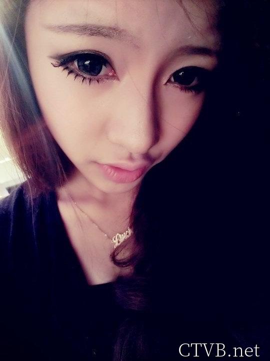 百张手机美少女图片 50847