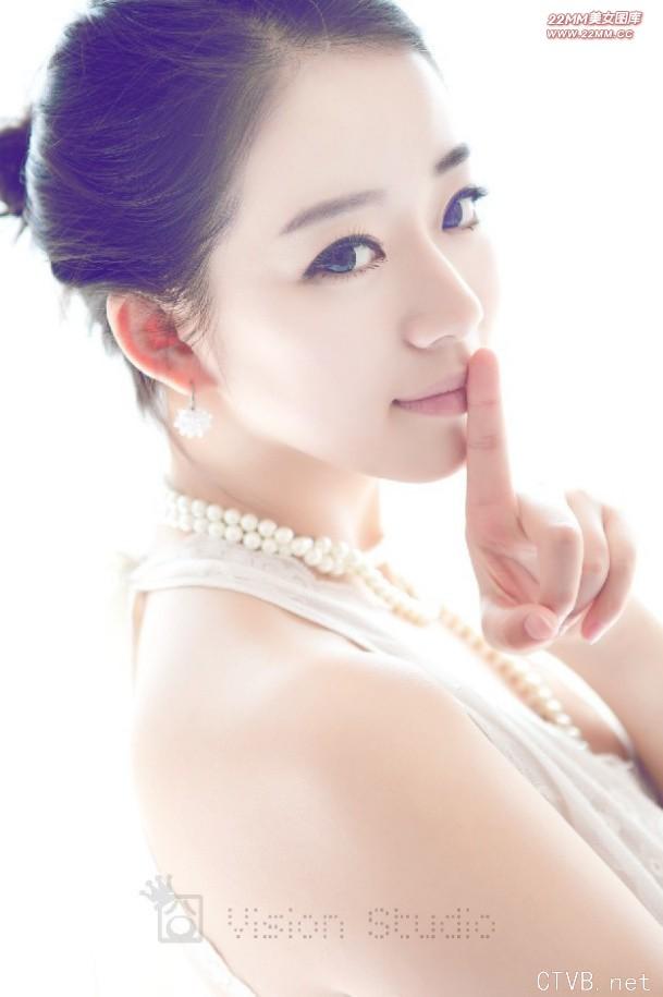 2000张图片 美女写真 (2116).jpg