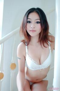 2000张图片 美女写真 (2079).jpg