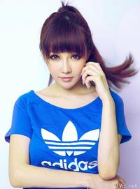 2000张图片 美女写真 (1916).jpg