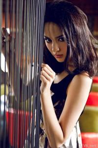 2000张图片 美女写真 (1908).jpg