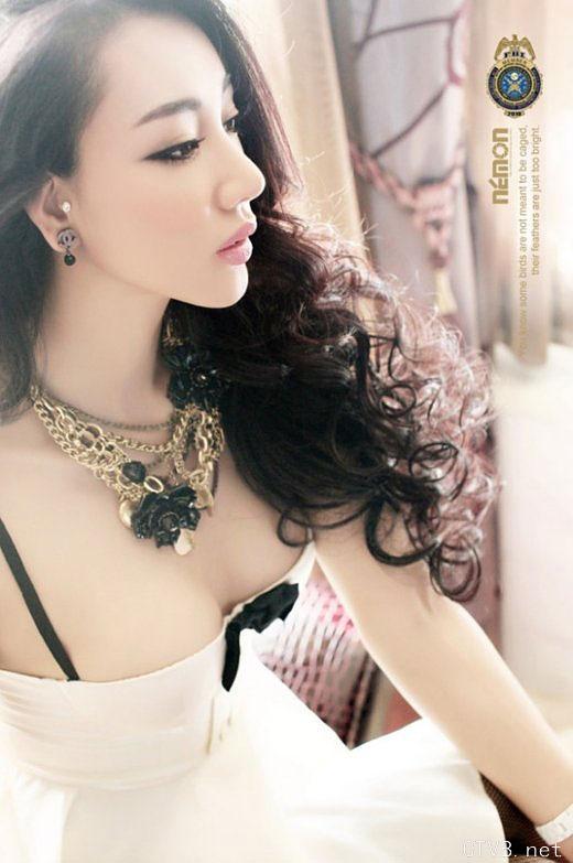 2000张图片 美女写真 (1559).jpg