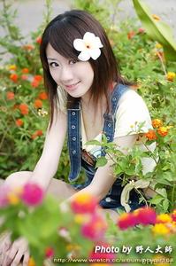 2000张图片 美女写真 (2140).jpg