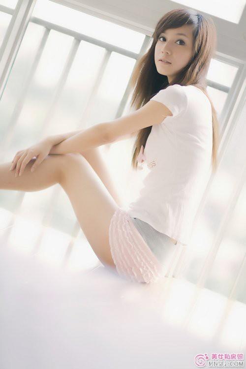 2000张图片 美女写真 (1873).jpg