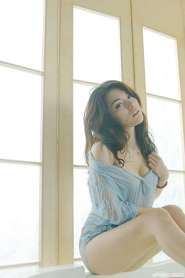 2000张图片 美女写真 (1813).jpg