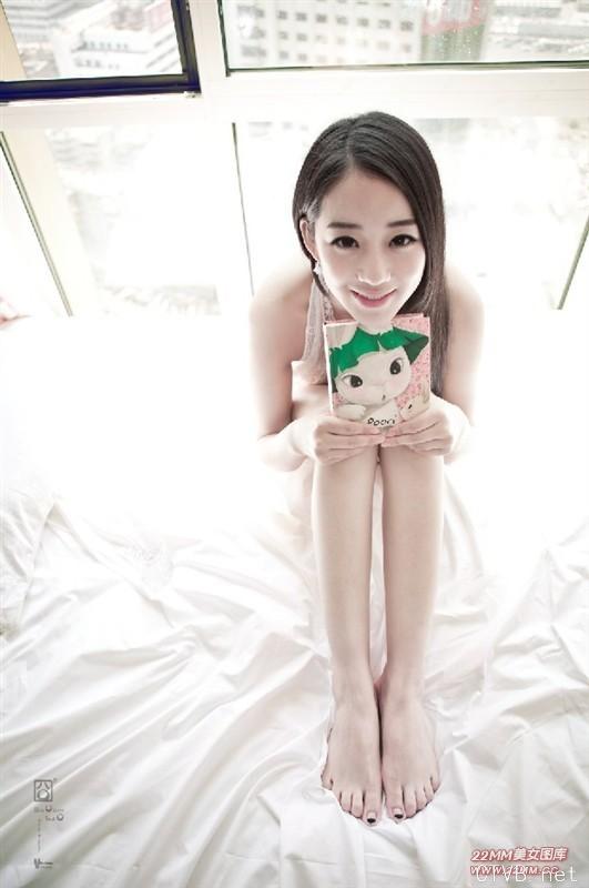 2000张图片 美女写真 (2104).jpg