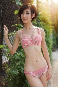 2000张图片 美女写真 (1713).jpg