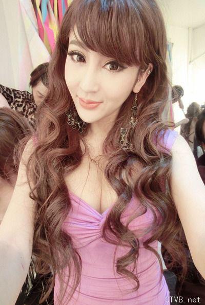 2000张图片 美女写真 (2009).jpg