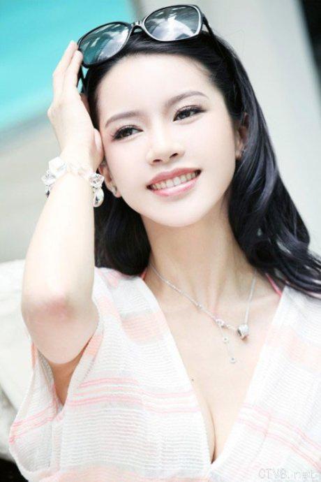 2000张图片 美女写真 (809).jpg