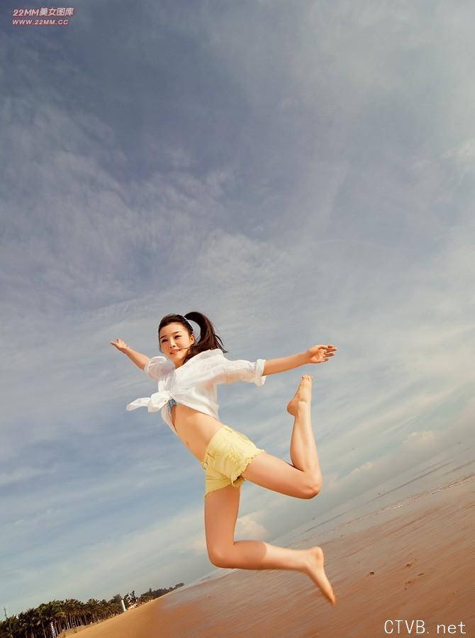 2000张图片 美女写真 (2123).jpg