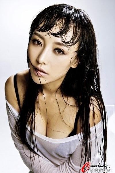 2000张图片 美女写真 (1866).jpg