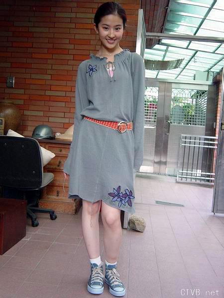 三百张美女图片大全 (300).jpg