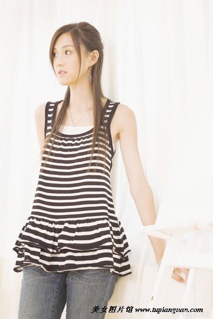 三百张美女图片大全 (250).jpg