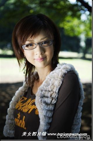 三百张美女图片大全 (204).jpg