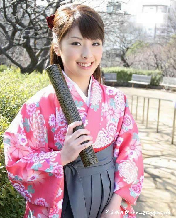 三百张美女图片大全 (208).jpg