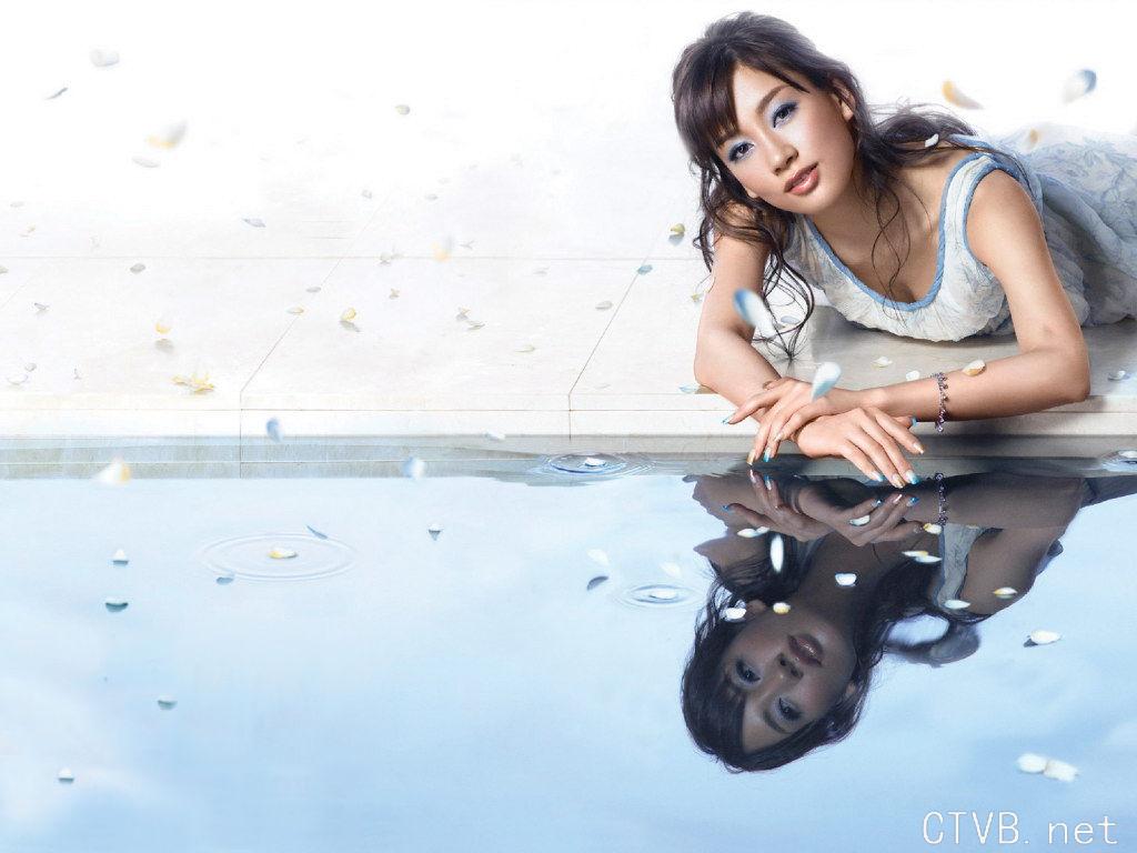 三百张美女图片大全 (25).jpg