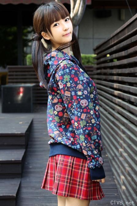 两百张美女图片集合 (187).jpg