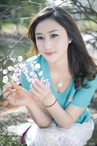 两百张美女图片集合 (96).jpg