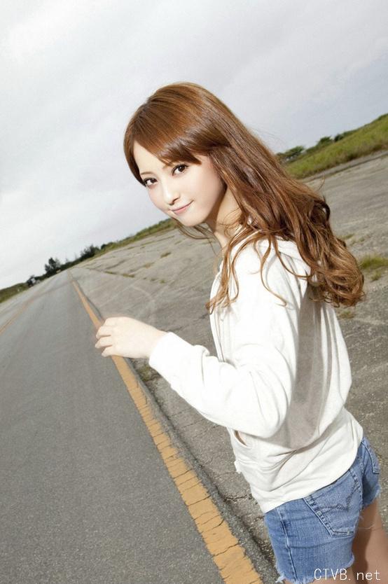 两百张美女图片集合 (66).jpg