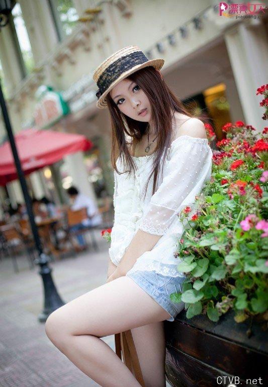 两百张美女图片集合 (3).jpg