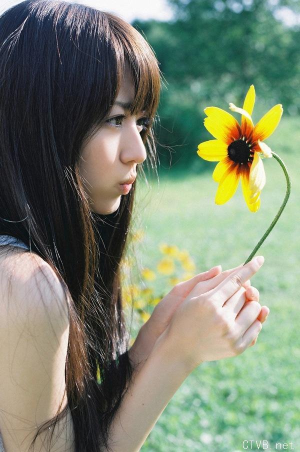 两百张美女图片集合 (21).jpg