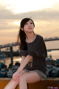 两百张美女图片集合 (209).jpg