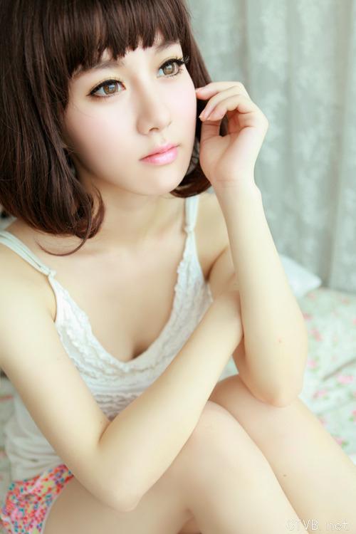 两百张美女图片集合 (175).jpg