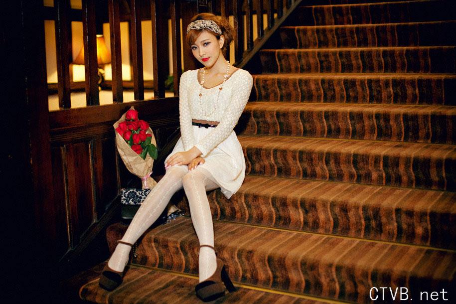 百张高清美女 (30).jpg