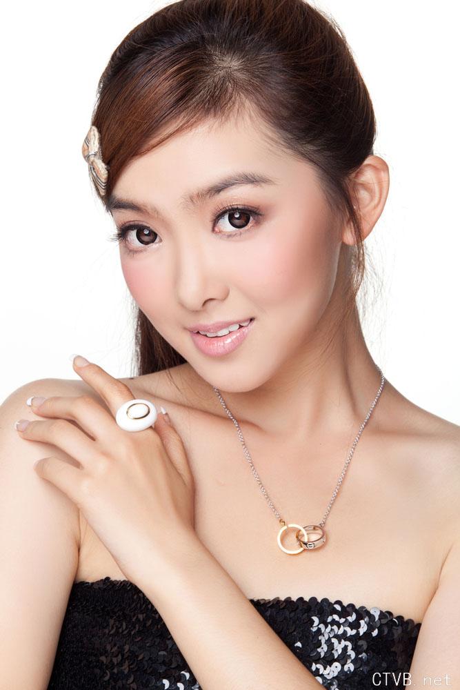 百张手机美少女图片 7607.jpg