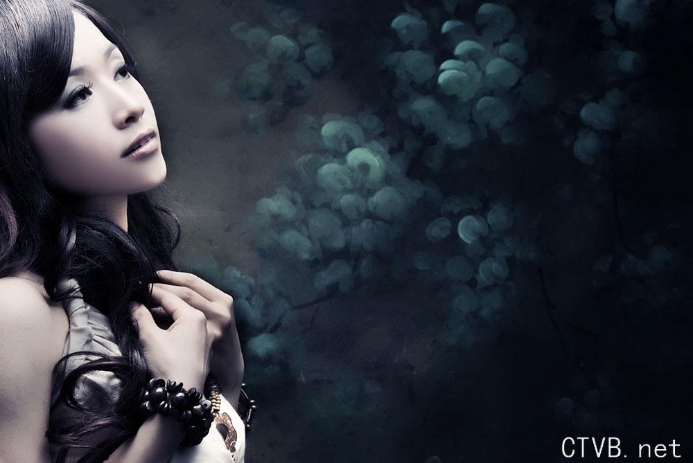 百张手机美少女图片 84184.jpg