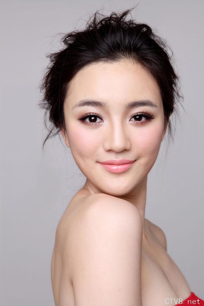 百张手机美少女图片 55065.jpg