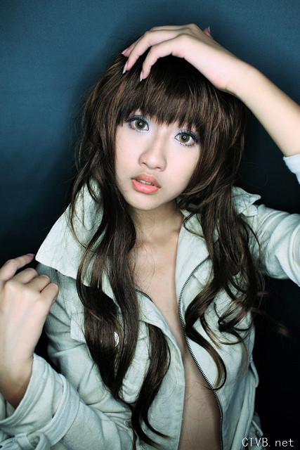 美腿校花 - 台湾15岁的幼齿模特 - 7.jpg