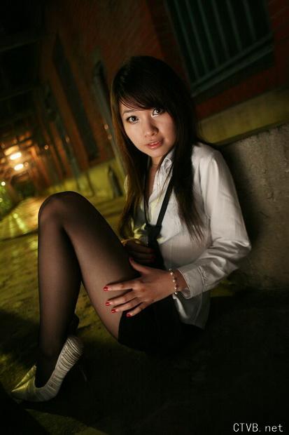 美腿校花 - 美丽的女生罗双双性感照 - 10.jpg