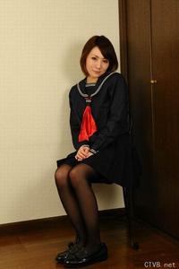 美腿校花 - 女子学校制服诱惑 - 1.jpg