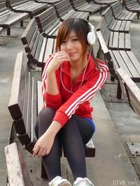 美腿校花 - 南京大学校花 - 2.jpg