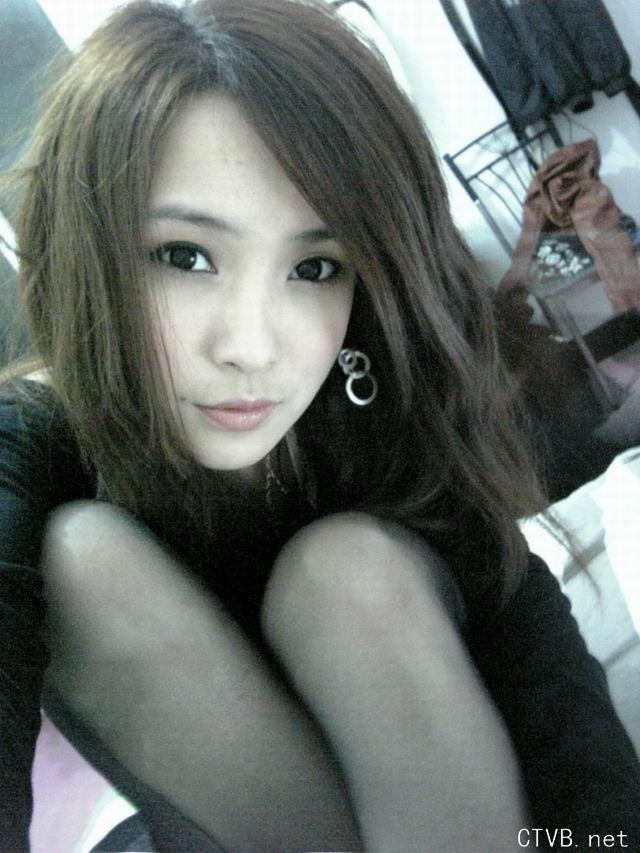 美腿校花 - 黑丝90后在家自拍 - 4.jpg