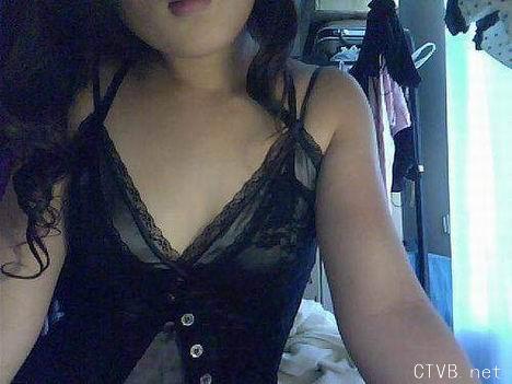 美腿走光 - 饥渴的少妇 - 6.jpg