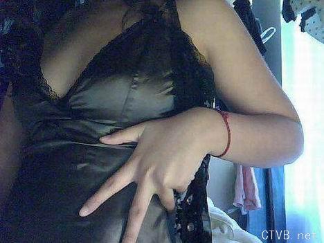 美腿走光 - 饥渴的少妇 - 3.jpg