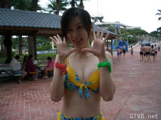 美腿走光 - 一女情趣照片自拍~完整版 - 18.jpg