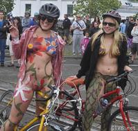 美腿走光 - 伦敦裸体骑自行车 - 14.jpg