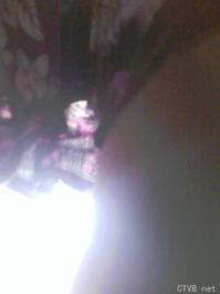 美腿走光 - 公交抄底“绝对领域”的18岁斑马纹黑丝美少女 - 2.jpg