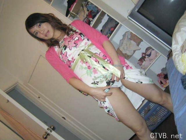 美腿走光 - 陳老師自拍照 - 2.jpg