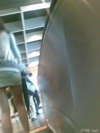 美腿走光 - 台北偷拍 其中有一个很漂亮 - 16.jpg