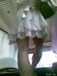 美腿走光 - 台北偷拍 其中有一个很漂亮 - 13.jpg