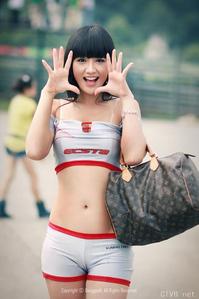 美腿走光 - 紧身裤美腿 - 4.jpg