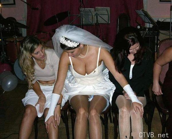 美腿走光 - 婚礼上的新娘走光全集 - 6.jpg