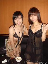 美腿走光 - 小姨子带了个朋友和我一起KTV - 2.jpg